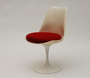 Židle Eero Saarinen